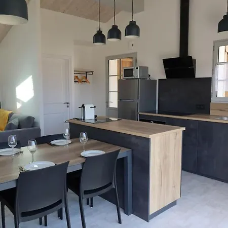 Ferienhaus Maison Neuve A 500m De La Plage, La Menouniere *